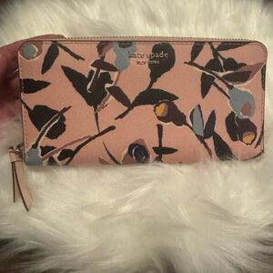 Kate Spade Cameron  paper rose long zip wallet